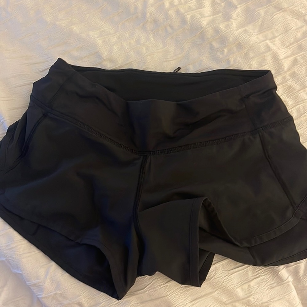 Like new-worn only a few times-lululemon short athletic shorts